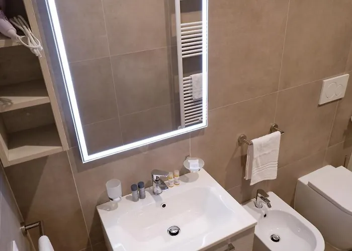 Pianomare Riviera And 3* Imperia