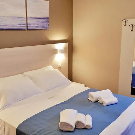 Aparthotel Pianomare Riviera And Imperia