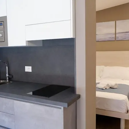 Pianomare Riviera And 3* Imperia