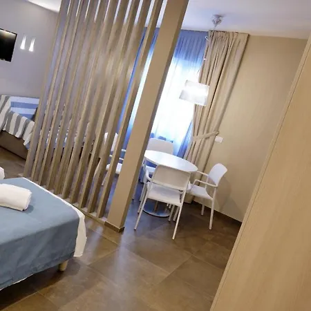 Aparthotel Pianomare Riviera And Imperia