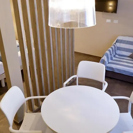 Aparthotel Pianomare Riviera And Imperia