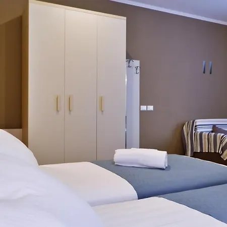 Apart Otel Pianomare Riviera And 3*