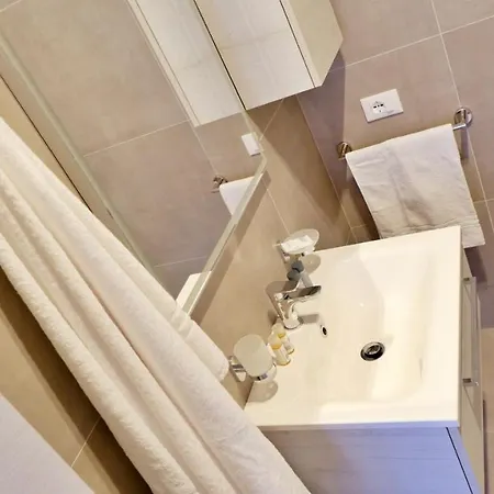 Pianomare Riviera And Apart-hotel Imperia
