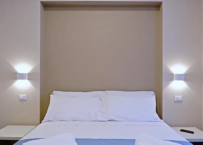 Pianomare Riviera And Lejlighedshotel Imperia