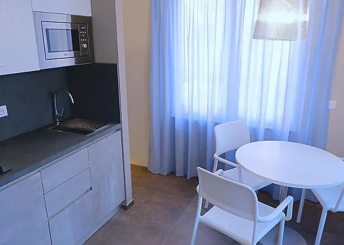 Apartahotel Pianomare Riviera And Imperia