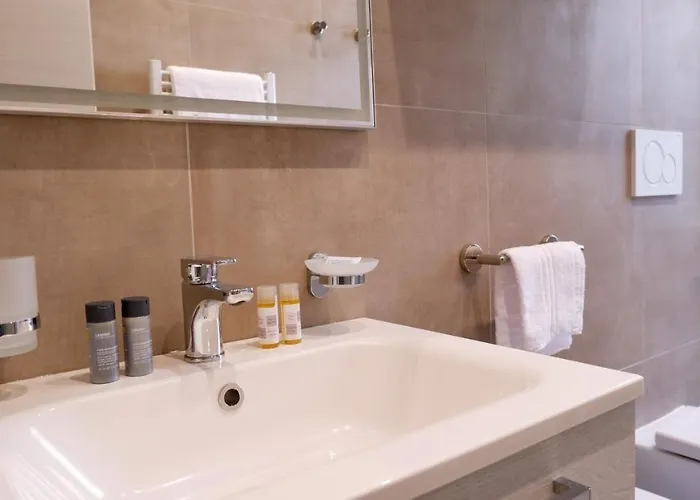 Pianomare Riviera And Apartahotel Imperia